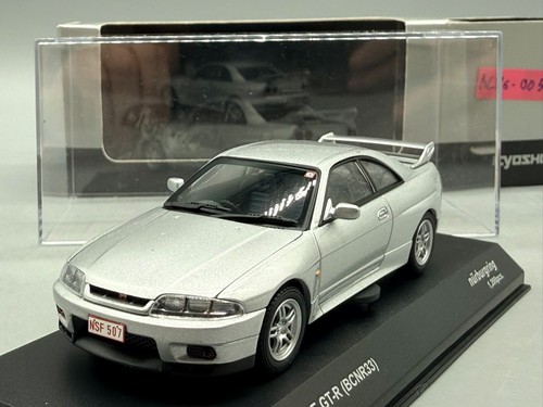 Modellautos kyosho nissan - 1:43,